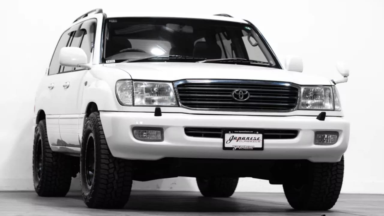 Toyota Land Cruiser 4.2TD 2026 – 4.2L Turbo Diesel Engine, 450Nm Torque & Rugged 4x4 Off-Road SUV